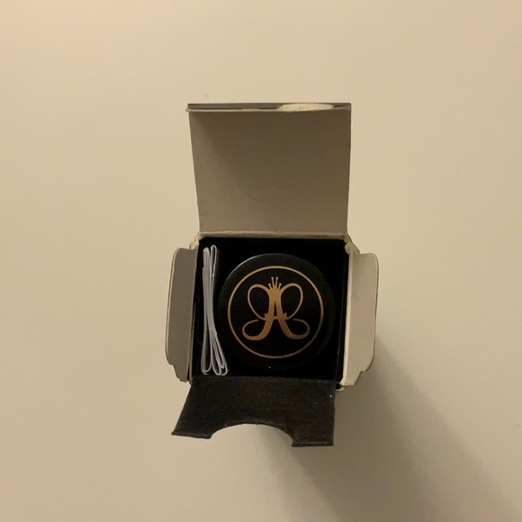 Brand New Anastasia Stick Foundation - Banana Tone - Picture 6 of 7